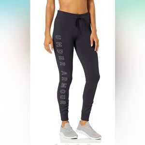 NWOT Under Armour Women's Favorite Jogger XS